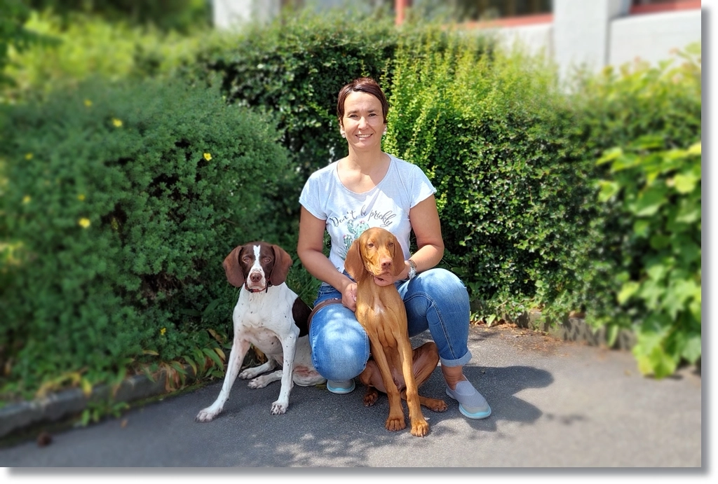 Ausgebildete Hundetrainerin und Ernährungsexpertin Daniela Heider